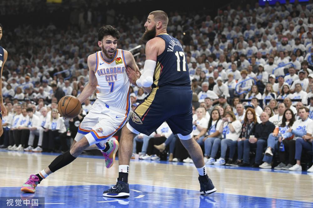 两个进球之 两个进球之